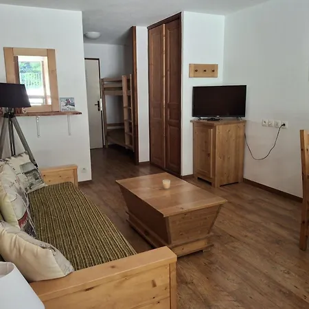 Apartment Montagne 28m², 4 Pers, Balcon, Parking, Calme A - Fr-1-512-275 Brides-les-Bains